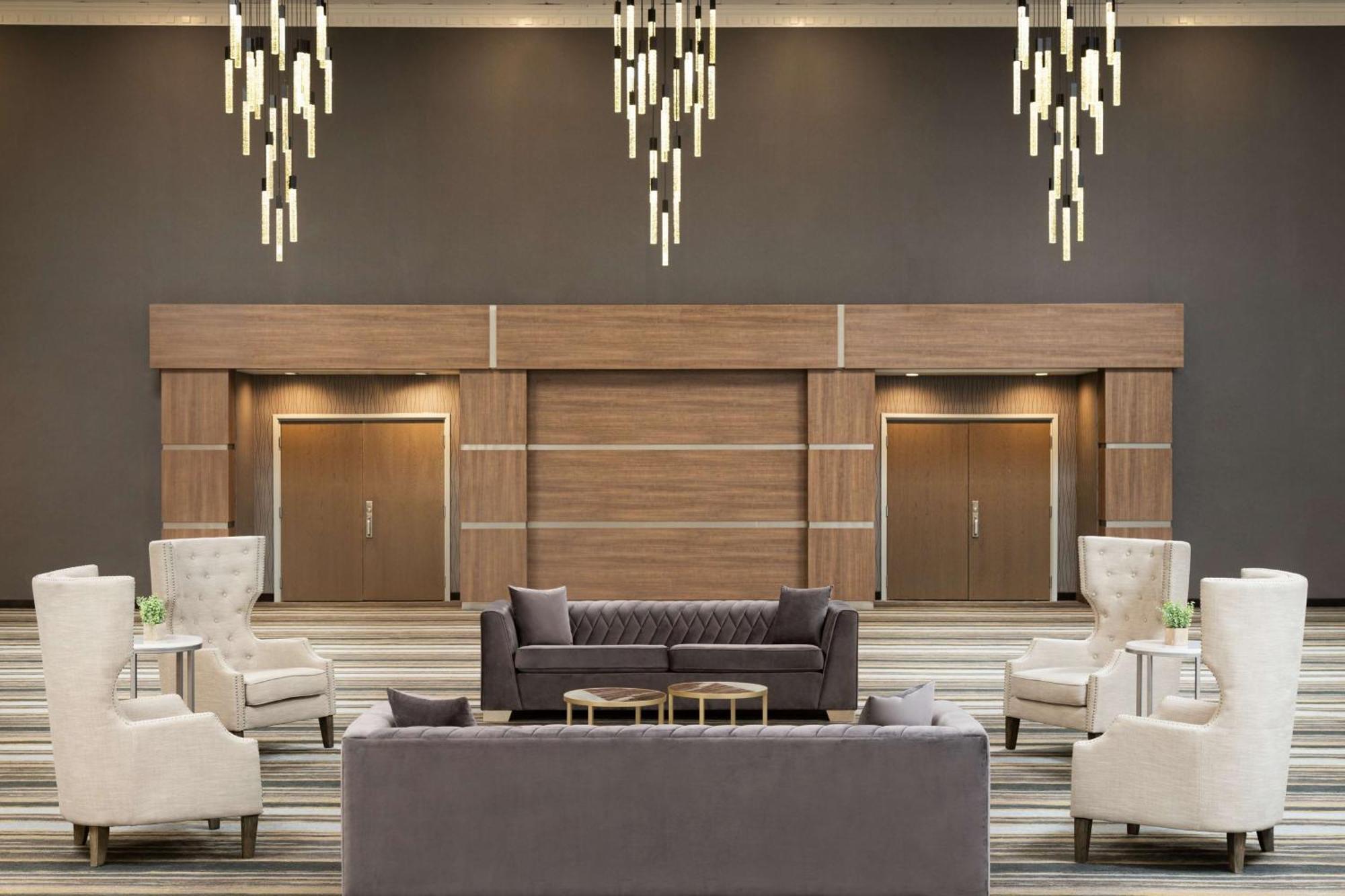 Doubletree By Hilton Fort Worth South Экстерьер фото