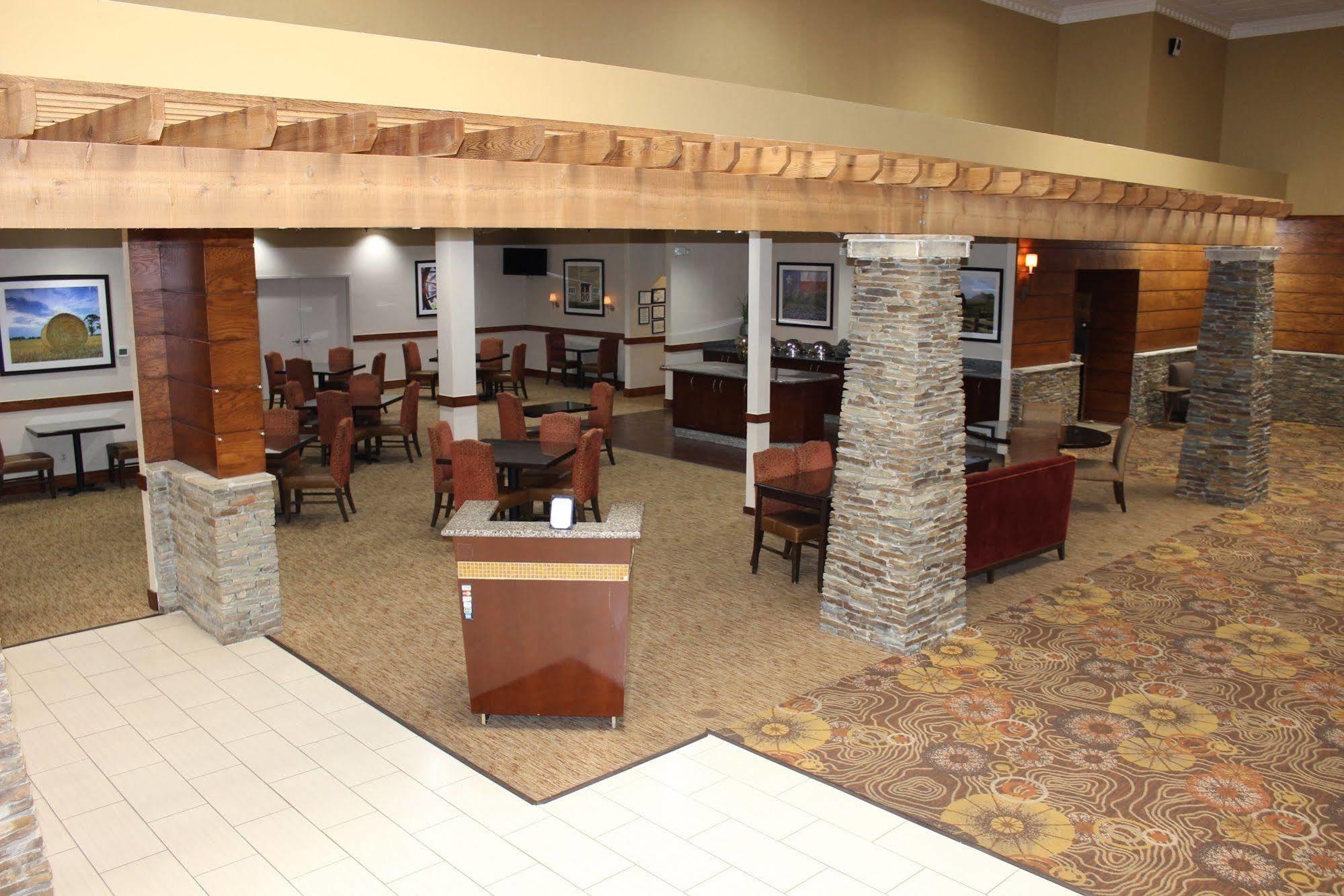 Doubletree By Hilton Fort Worth South Экстерьер фото