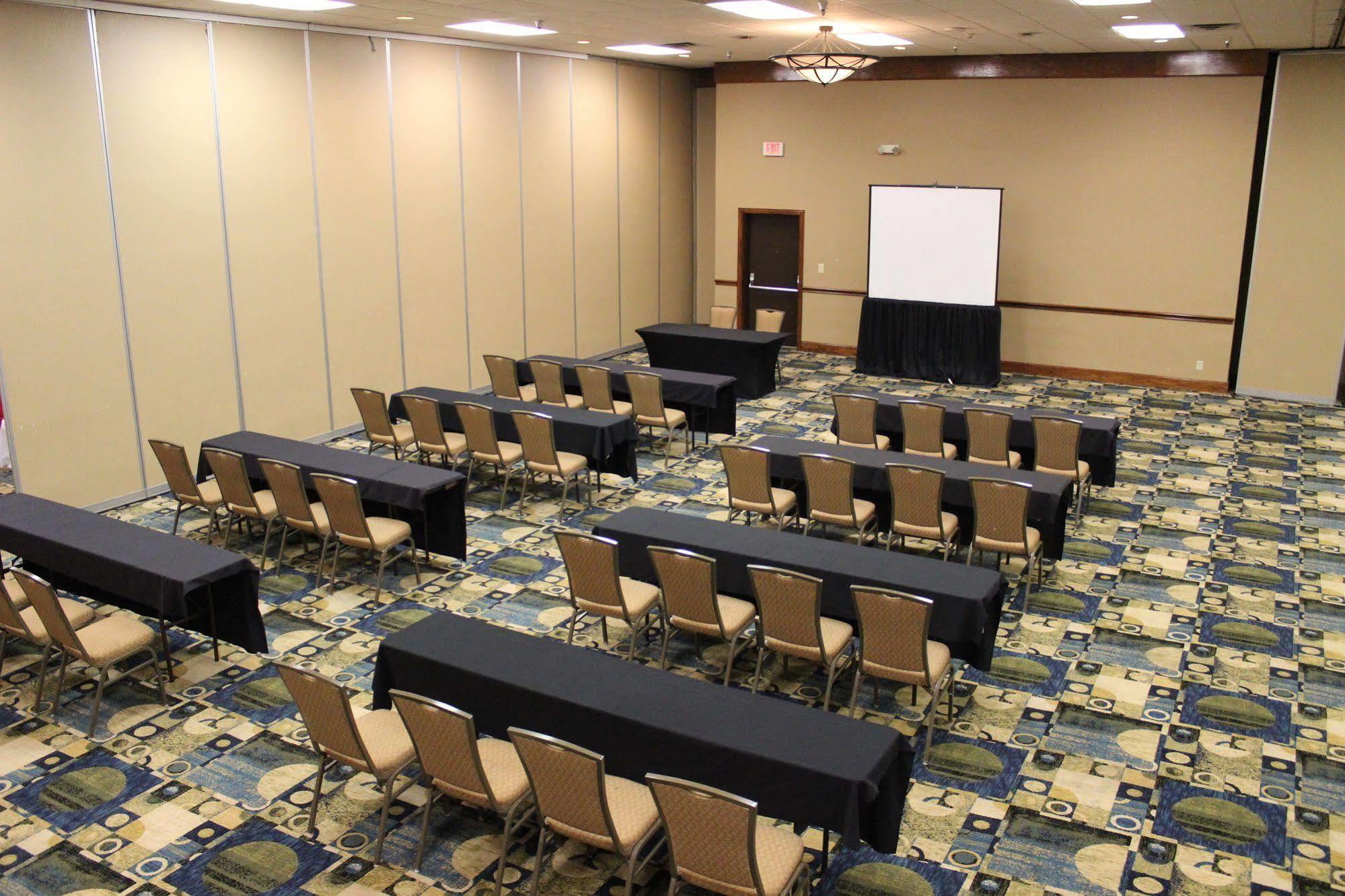 Doubletree By Hilton Fort Worth South Экстерьер фото